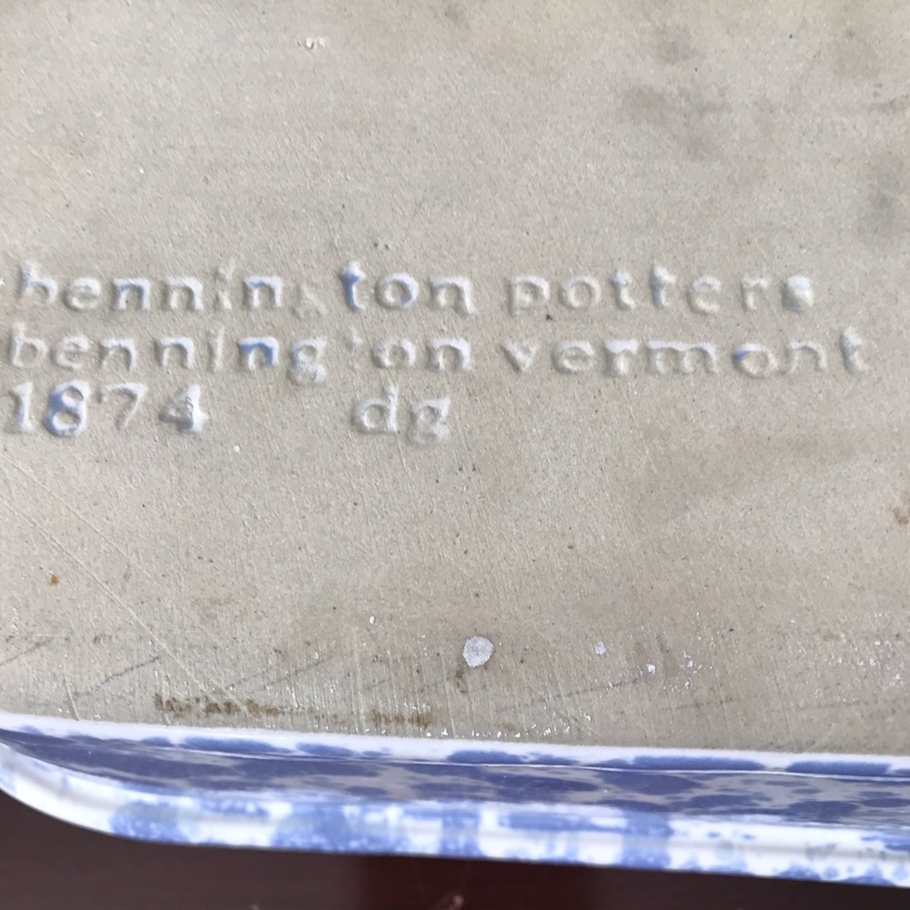 Bennington pottery loaf pan. Dishwasher and oven safe - Picture 5 of 5